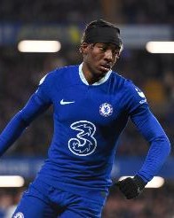 记者：枪手与蓝军谈妥马杜埃凯5200万镑转会费，球员接受5年合同