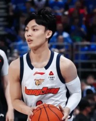 B体育链接-广东丢G1阵容太劣势！后场+内线尺寸劣势，锋线攻守根本对不上！
